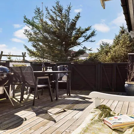 Lk2142-lokken-agathevej-1 * Løkken